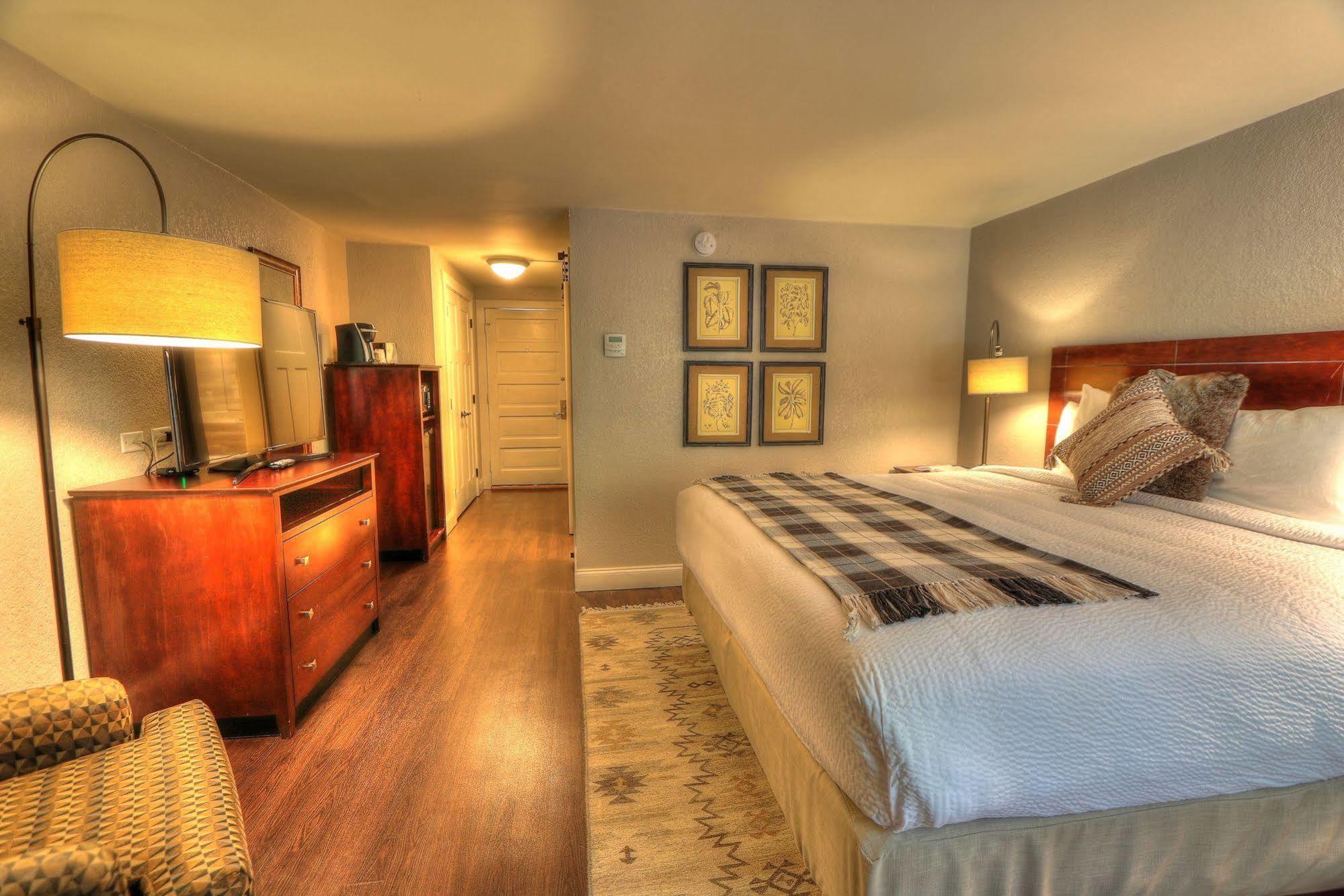 River Edge Inn Gatlinburg Exterior photo